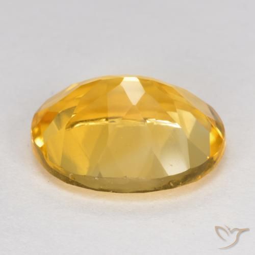 Citrino Dorado medio natural de 4.08 ct, Ovalada, VS