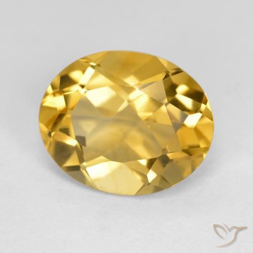 Citrino Dorado medio natural de 4.16 ct, Ovalada, VS