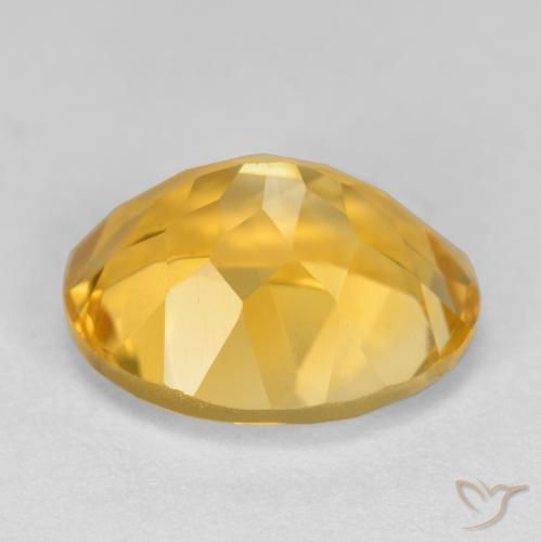 Citrino Dorado claro natural de 4.53 ct, Ovalada, VS