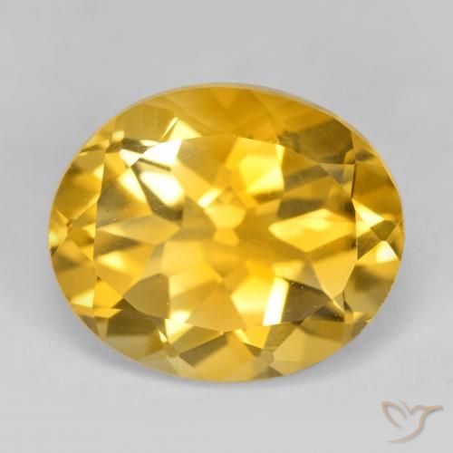 Citrino Dorado claro natural de 4.35 ct, Ovalada, VS