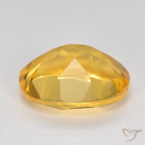 Citrino Dorado medio natural de 3.49 ct, Ovalada, VVS-VS