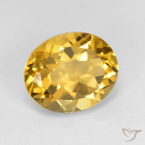 Citrino Dorado medio natural de 3.44 ct, Ovalada, VVS