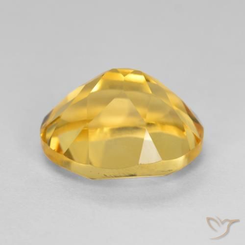 Citrino Dorado medio natural de 3.81 ct, Ovalada, VVS