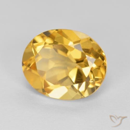 Citrino Dorado medio natural de 3.65 ct, Ovalada, VVS-VS