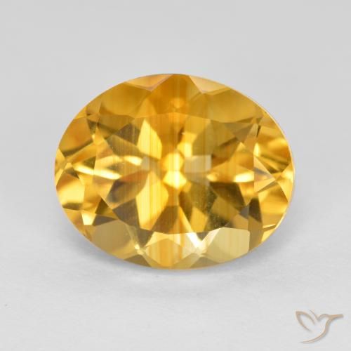 Citrino Dorado oscuro medio natural de 3.71 ct, Ovalada, VVS-VS