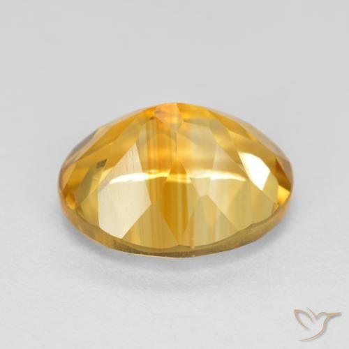 Citrino Dorado oscuro medio natural de 3.71 ct, Ovalada, VVS-VS