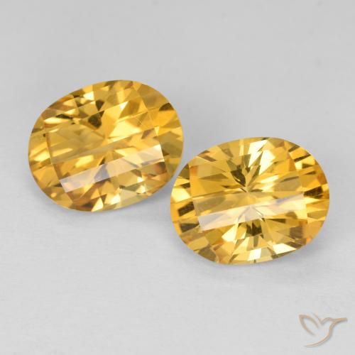 4.82ctw Natural Dorado medio Citrino, Ovalada, VVS-VS