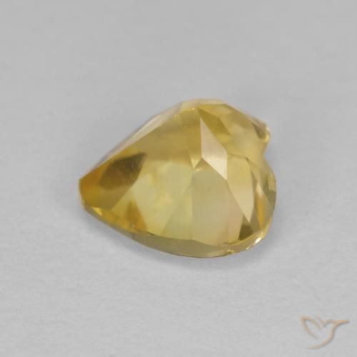 Citrino Dorado medio natural de 1.26 ct, Corazón, VS