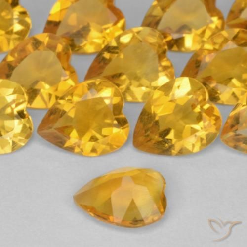 Citrino Dorado medio natural de 0.45 ct, Corazón, VS