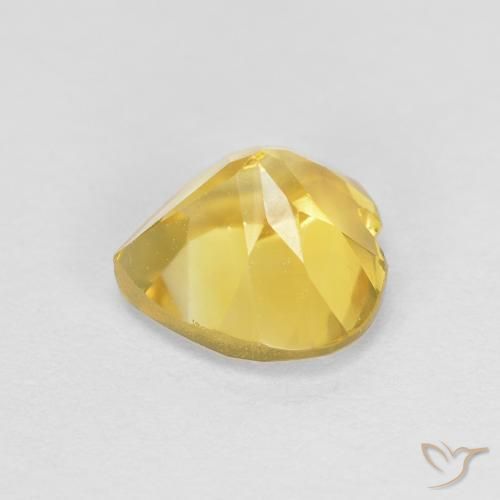 Citrino Amarillo medio natural de 0.77 ct, Corazón, VVS-VS
