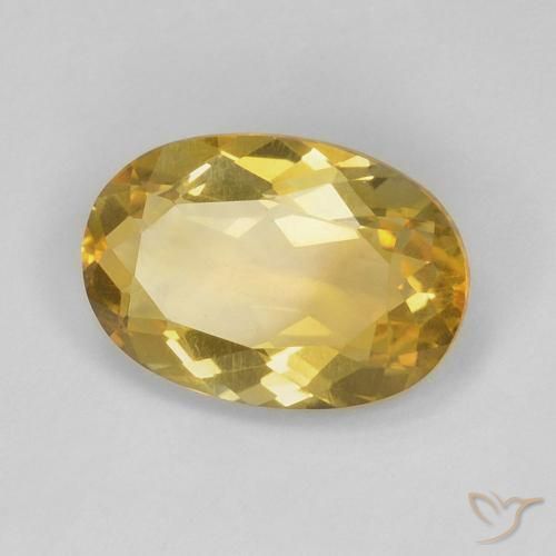 Citrino Dorado medio natural de 3.80 ct, Ovalada, VVS