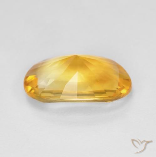Citrino Dorado claro natural de 4.20 ct, Ovalada, VVS