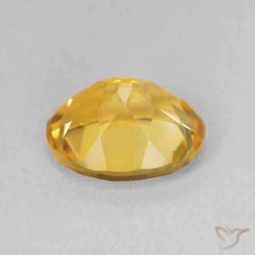 Citrino Dorado intenso natural de 3.64 ct, Ovalada, VS