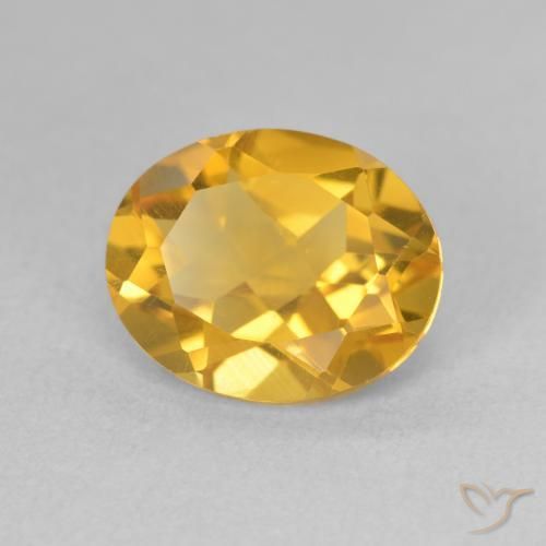 Citrino Dorado medio natural de 3.26 ct, Ovalada, VS