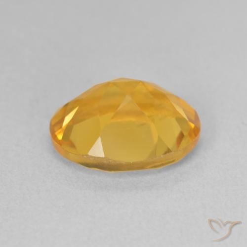 Citrino Dorado medio natural de 3.26 ct, Ovalada, VS