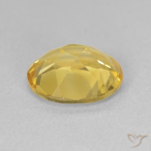 Citrino Dorado medio natural de 3.21 ct, Ovalada, VVS-VS