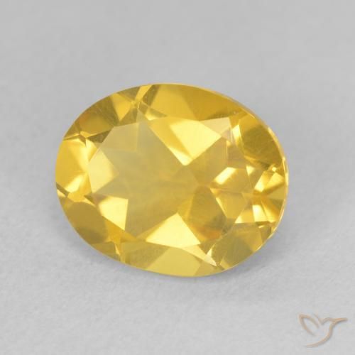 Citrino Dorado medio natural de 3.17 ct, Ovalada, VS