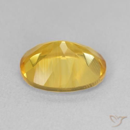Citrino Dorado medio natural de 3.18 ct, Ovalada, VS