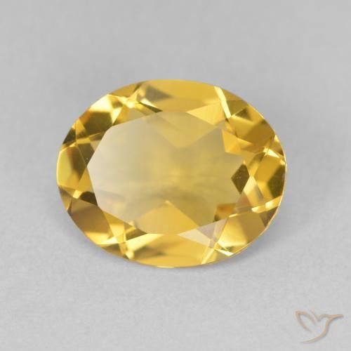 Citrino Dorado medio natural de 2.86 ct, Ovalada, VVS-VS