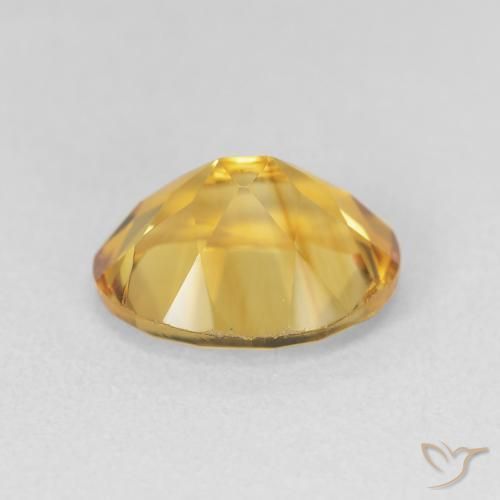 Citrino Dorado claro natural de 3.32 ct, Ovalada, VVS-VS