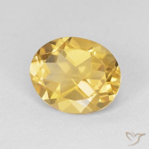 Citrino Dorado intenso natural de 3.52 ct, Ovalada, VVS-VS