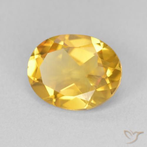 Citrino Dorado medio natural de 3.11 ct, Ovalada, VVS
