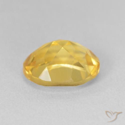 Citrino Dorado medio natural de 3.31 ct, Ovalada, VVS-VS