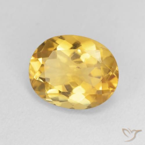 Citrino Dorado intenso natural de 3.30 ct, Ovalada, VVS