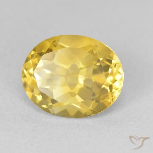 Citrino Dorado medio natural de 3.59 ct, Ovalada, VVS-VS