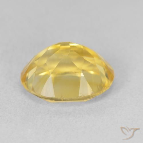 Citrino Dorado medio natural de 3.59 ct, Ovalada, VVS-VS