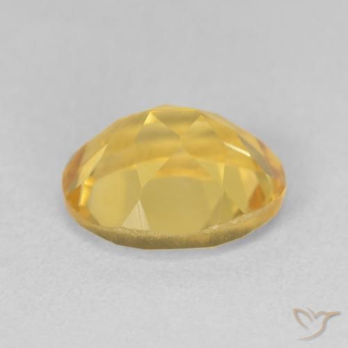 Citrino Dorado medio natural de 3.45 ct, Ovalada, VVS-VS