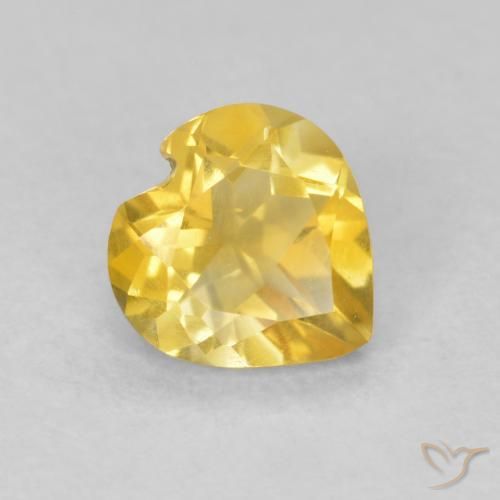 Citrino Dorado medio natural de 0.62 ct, Corazón, VVS-VS