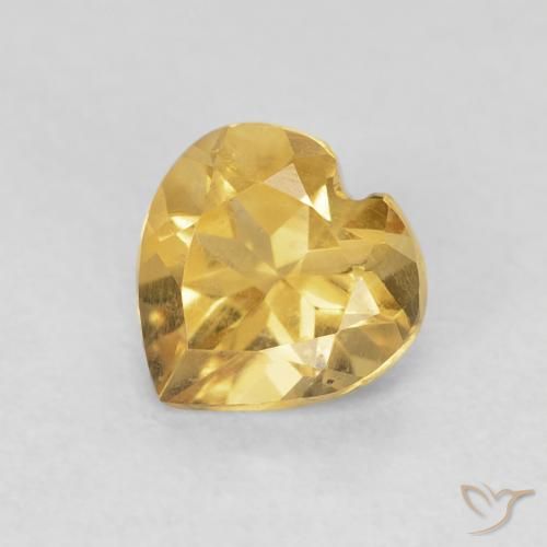 Citrino Dorado medio natural de 0.71 ct, Corazón, VVS