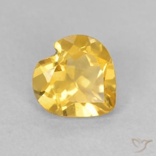 Citrino Dorado medio natural de 0.69 ct, Corazón, VVS-VS