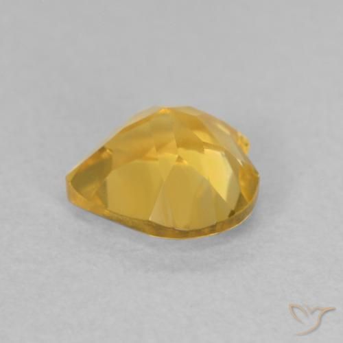 Citrino Dorado medio natural de 0.69 ct, Corazón, VVS-VS
