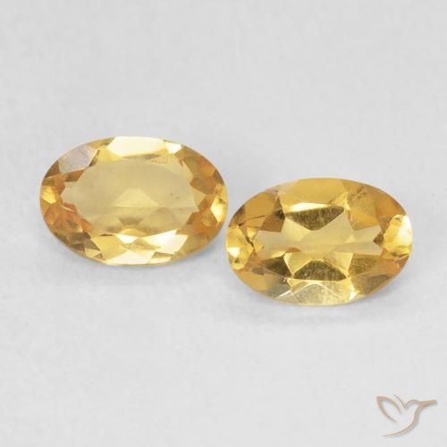 0.69ctw Natural Dorado Citrino, Ovalada, VVS-VS