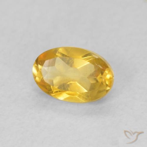 Citrino Dorado medio natural de 0.46 ct, Ovalada, VVS-VS