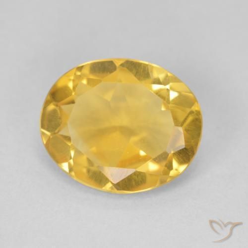 Citrino Dorado claro natural de 3.39 ct, Ovalada, VVS