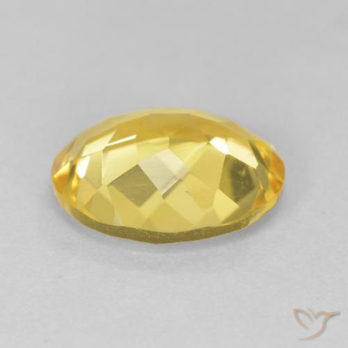 Citrino Dorado medio natural de 3.78 ct, Ovalada, VVS