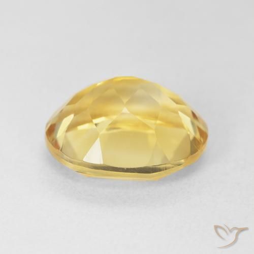 Citrino Amarillo medio natural de 4.74 ct, Ovalada, VVS