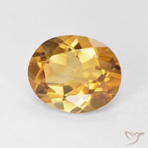 Citrino Medium Light-Golden natural de 3.88 ct, Ovalada, VVS