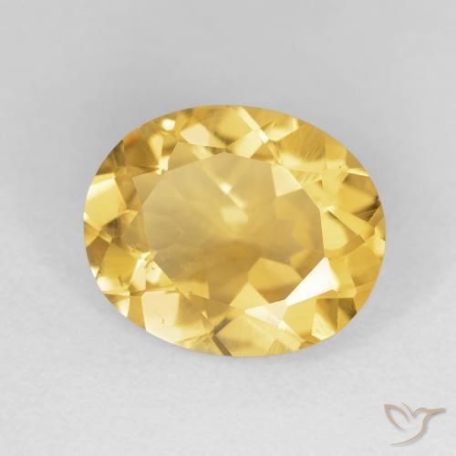 Citrino Dorado claro natural de 4.12 ct, Ovalada, VVS-VS