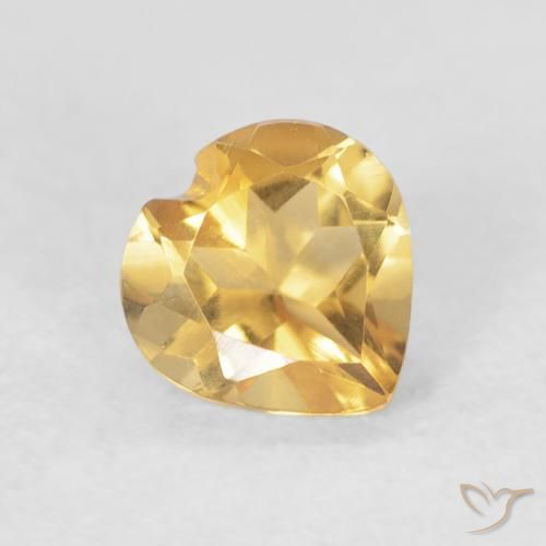 Citrino Dorado medio natural de 0.66 ct, Corazón, VVS