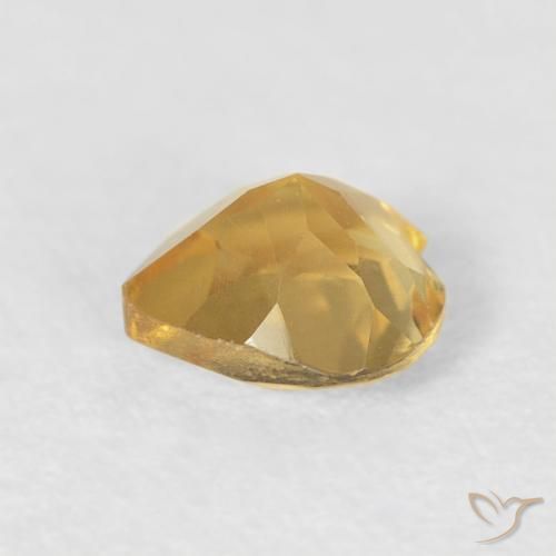 Citrino Dorado claro natural de 0.42 ct, Corazón, VVS
