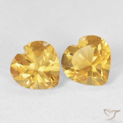 Gemas de Citrino Dorado claro natural de 0.90 ct, Corazón, VVS