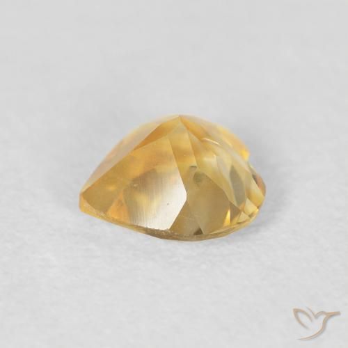 Citrino Dorado medio natural de 0.58 ct, Corazón, VVS-VS