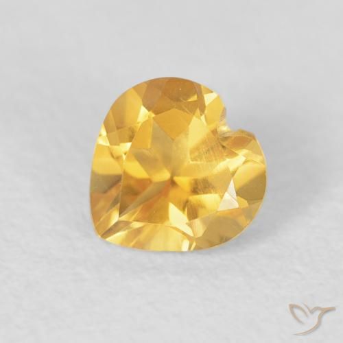 Citrino Dorado medio natural de 0.81 ct, Corazón, VVS-VS