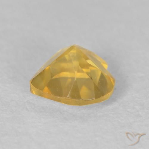 Citrino Dorado medio natural de 0.45 ct, Corazón, VVS-VS