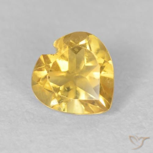 Citrino Dorado medio natural de 0.45 ct, Corazón, VS