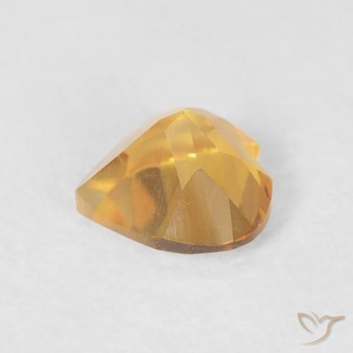Citrino Dorado medio natural de 0.44 ct, Corazón, VVS